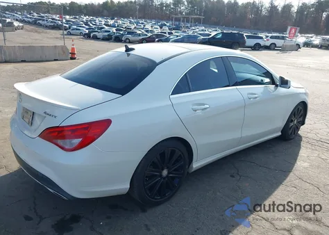 2017 Mercedes-Benz Cla 250 4Matic z USA, uszkodzony, nr VIN WDDSJ4GB4HN436858